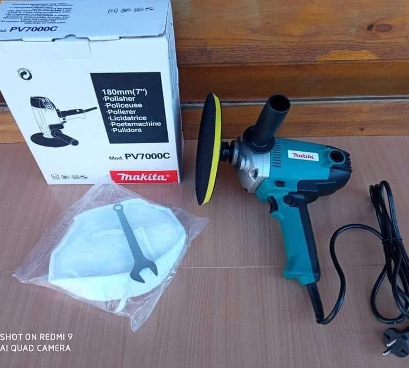 1200W Polirka Makita PV7000C