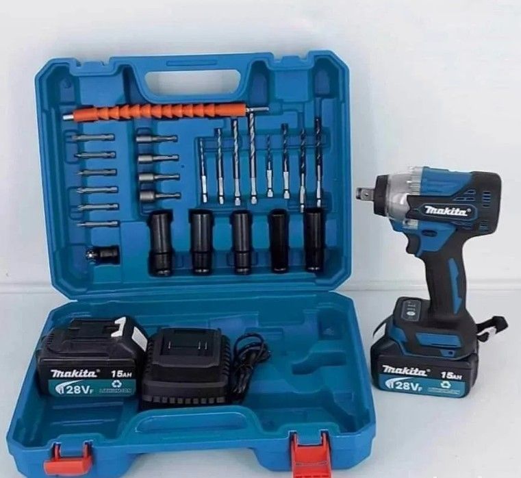 Aku udarni odvijač+ bušilica šrafilica 128V, 15Ah + set alata