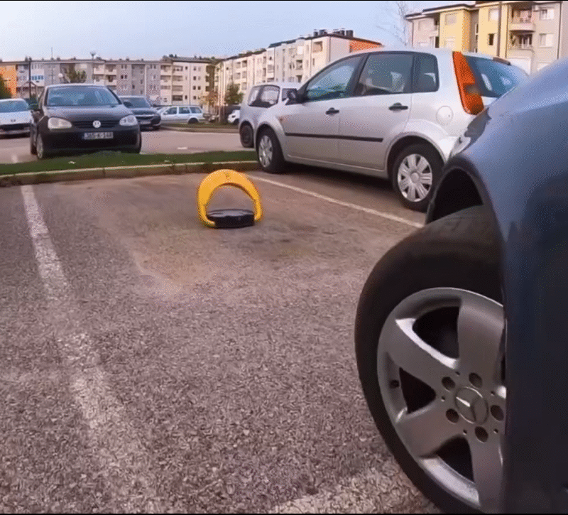 Automatska parking barijera